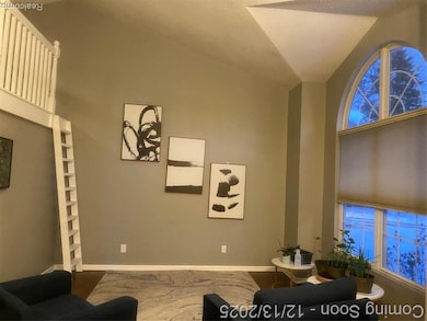 6866 Fox Ln, Waterford, MI 48327 - photo 4