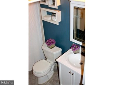 111 Garnet Dr unit B, Burlington, NJ 08016 - photo 5