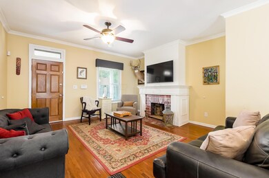 370 E Gates St, Columbus, OH 43206 - photo 5