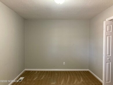 805 School St, Jacksonville, NC 28540 - photo 7