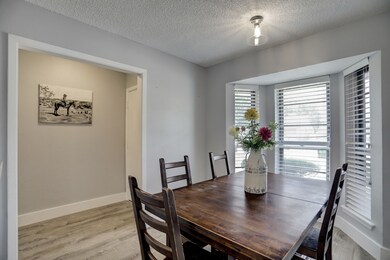 8614 Twisting Vine Ln, Houston, TX 77040 - photo 3