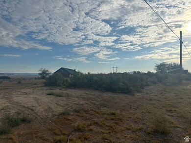 3331 E 3500 S unit 4, Vernal, UT 84078 - photo 4