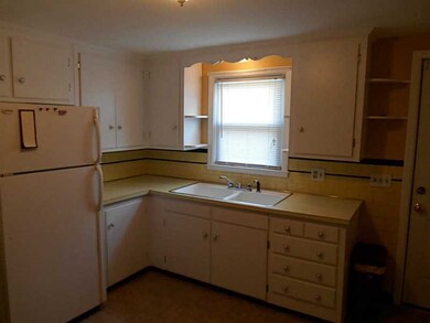 183 Sinclair Ave, Cranston, RI 02907 - photo 7