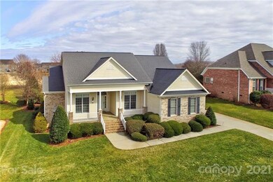 125 Fox Den Cir, Statesville, NC 28677 - photo 2