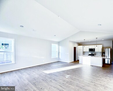 109 Sapphire St, Stephenson, VA 22656 - photo 4