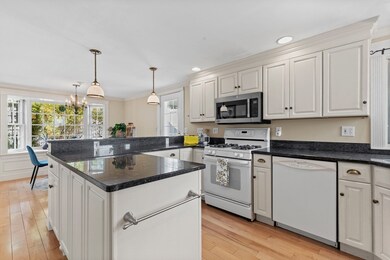 31 Overlea Ave, Saugus, MA 01906 - photo 5