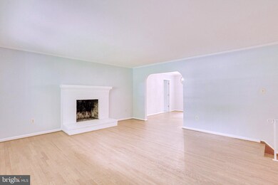 13616 Fairridge Dr, Silver Spring, MD 20904 - photo 6