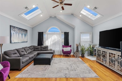 145 Bleecker St unit 2, Jersey City, NJ 07307 - photo 4