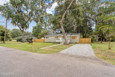 1111 Old Trail Rd, Beaufort, SC 29902 - photo 2
