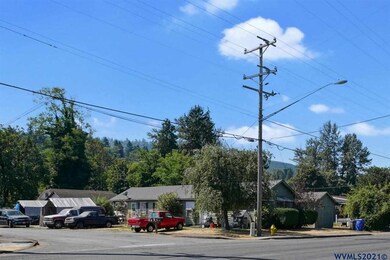 129 N 13th St, Lyons, OR 97358 - photo 5