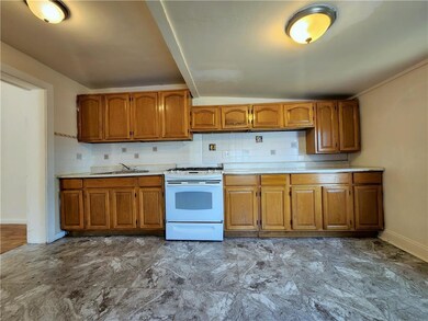 736 N 5th St unit 2, Allentown, PA 18102 - photo 4