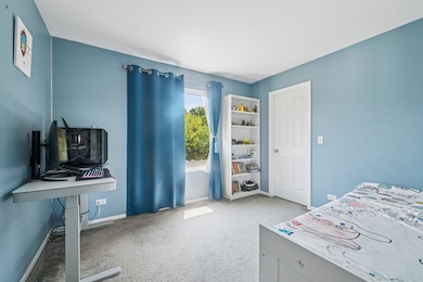 560 Canterbury Ln, Pingree Grove, IL 60140 - photo 6