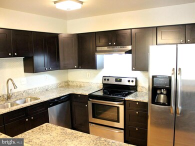 2871 Madeira Ct unit 12, Woodbridge, VA 22192 - photo 5