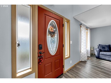 408 E Wilson St, Yacolt, WA 98675 - photo 5