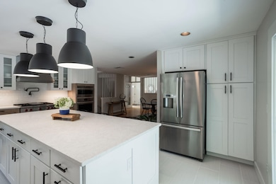 276 Foreside Rd, Cumberland