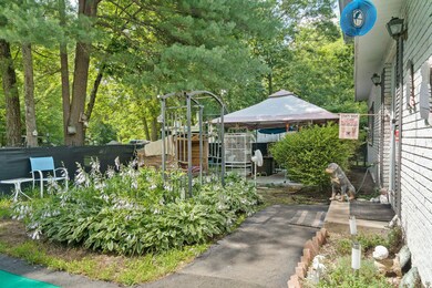 3 W Yellowstone Dr, Londonderry, NH 03053 - photo 4