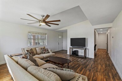 206 Beaudelaire Dr, Weatherford, TX 76087 - photo 7