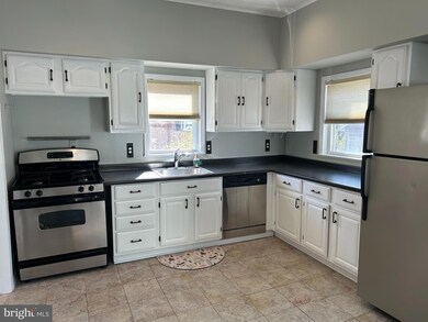 1027 Fairview Rd, Swarthmore, PA 19081 - photo 2