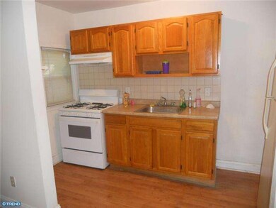 423 Darby Terrace, Darby, PA 19023 - photo 4