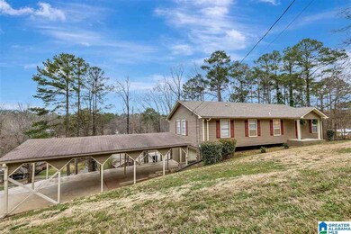 2251 4th Place Cir NE, Center Point, AL 35215 - photo 4