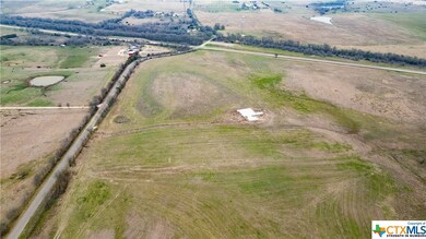 339 S Blue Cut Rd, McGregor, TX 76657 - photo 6