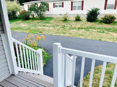 7 Front porch looking onto driveway