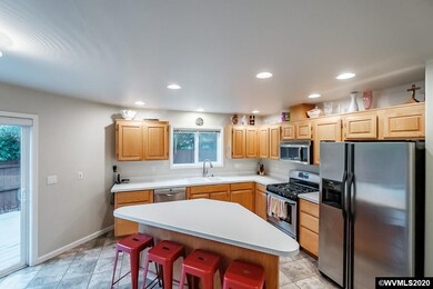 7367 Caneberry Ct NE, Keizer, OR 97303 - photo 2