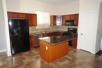 Kitchen 1