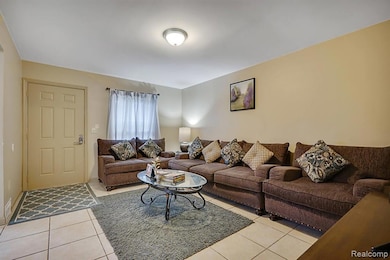 26387 Alden St, Madison Heights, MI 48071 - photo 2