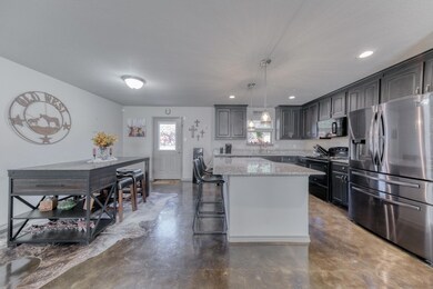 157 Cedar Ridge Dr, Weatherford, TX 76087 - photo 7