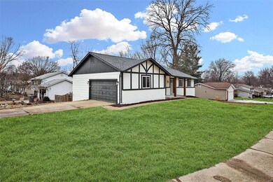2 car side entry garage, large lot, fenced yard an
