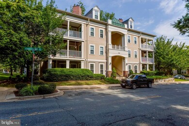 13201 Cloppers Mill Dr unit 11-F, Germantown, MD 20874 - photo 2