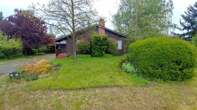 847 Schroeder Ln, Grants Pass, OR 97527 - photo 2