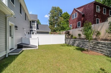 498 Auburn St unit 498, Auburndale, MA 02466 - photo 5