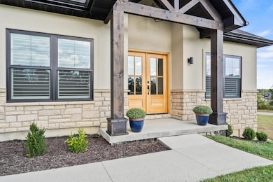 2365 Pride Mountain Dr, Columbia, MO 65201 - photo 3