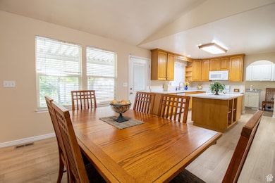 362 S 950 W, Layton, UT 84041 - photo 7