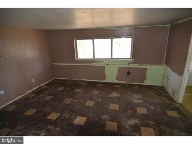 1123 Laurel Rd, Beverly, NJ 08010 - photo 7