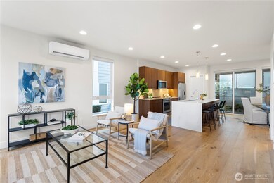 2212 Franklin Ave E unit B, Seattle, WA 98102 - photo 4