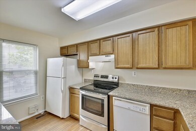 2910 Hickory Leaf Way, Silver Spring, MD 20904 - photo 2