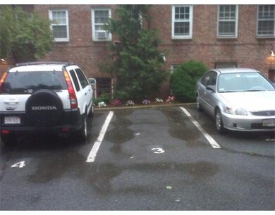 37 Commonwealth Ave unit 23, Chestnut Hill, MA 02467 - photo 3