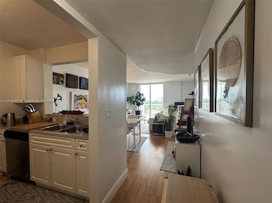 Brickell Vista Condos unit 1010, Miami, FL 33130 - photo 7