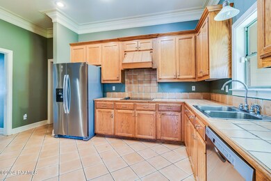 5-web-or-mls-608 Canberra Rd-4