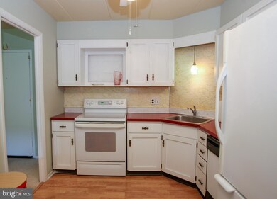 1100 Lore Ave unit 609, Wilmington, DE 19809 - photo 7