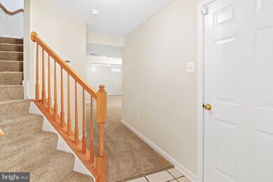 9740 Morningview Cir, Perry Hall, MD 21128 - photo 2