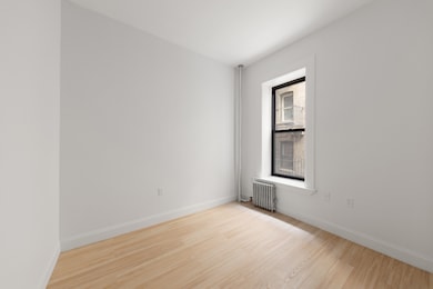unlisted-address, New York, NY 10031 - photo 5