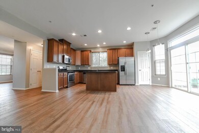 22952 Snow Leopard Dr, California, MD 20619 - photo 6