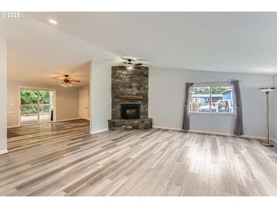 Living Room/Dining Room