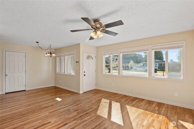 3076 Oak St, Longview, WA 98632 - photo 4