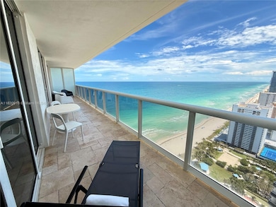 The Beach Club unit 3604, Hallandale Beach, FL 33009 - photo 2