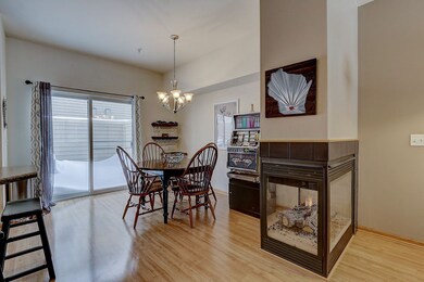 64 S Gardens Way, Fitchburg, WI 53711 - photo 5